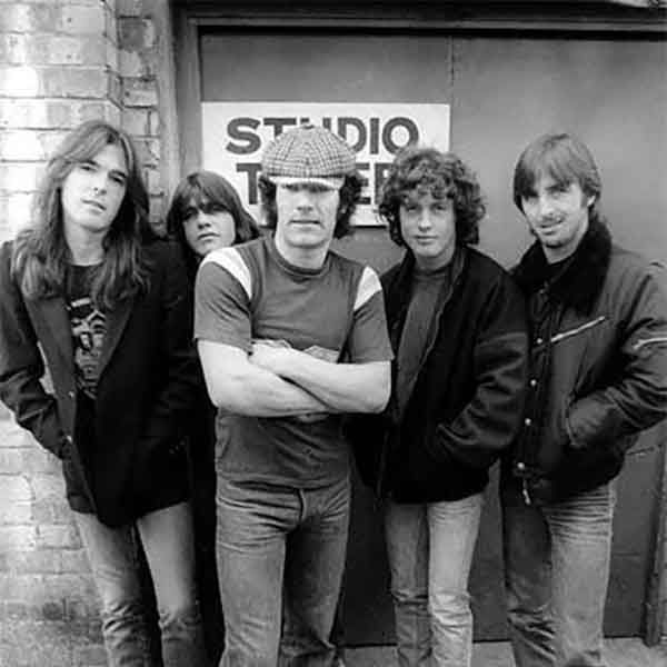 AC/DC